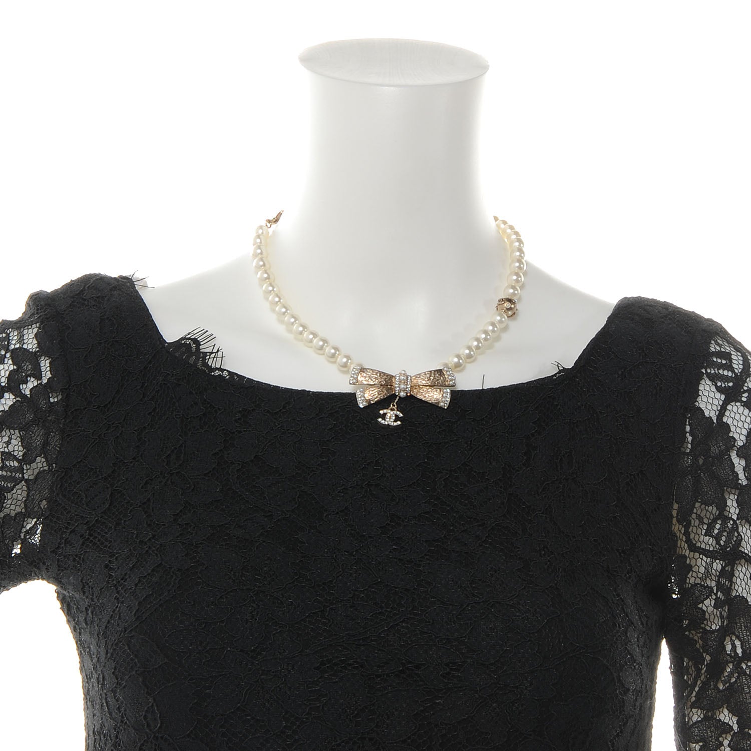 Chanel Pearl Bow Short Necklace 2 of 5