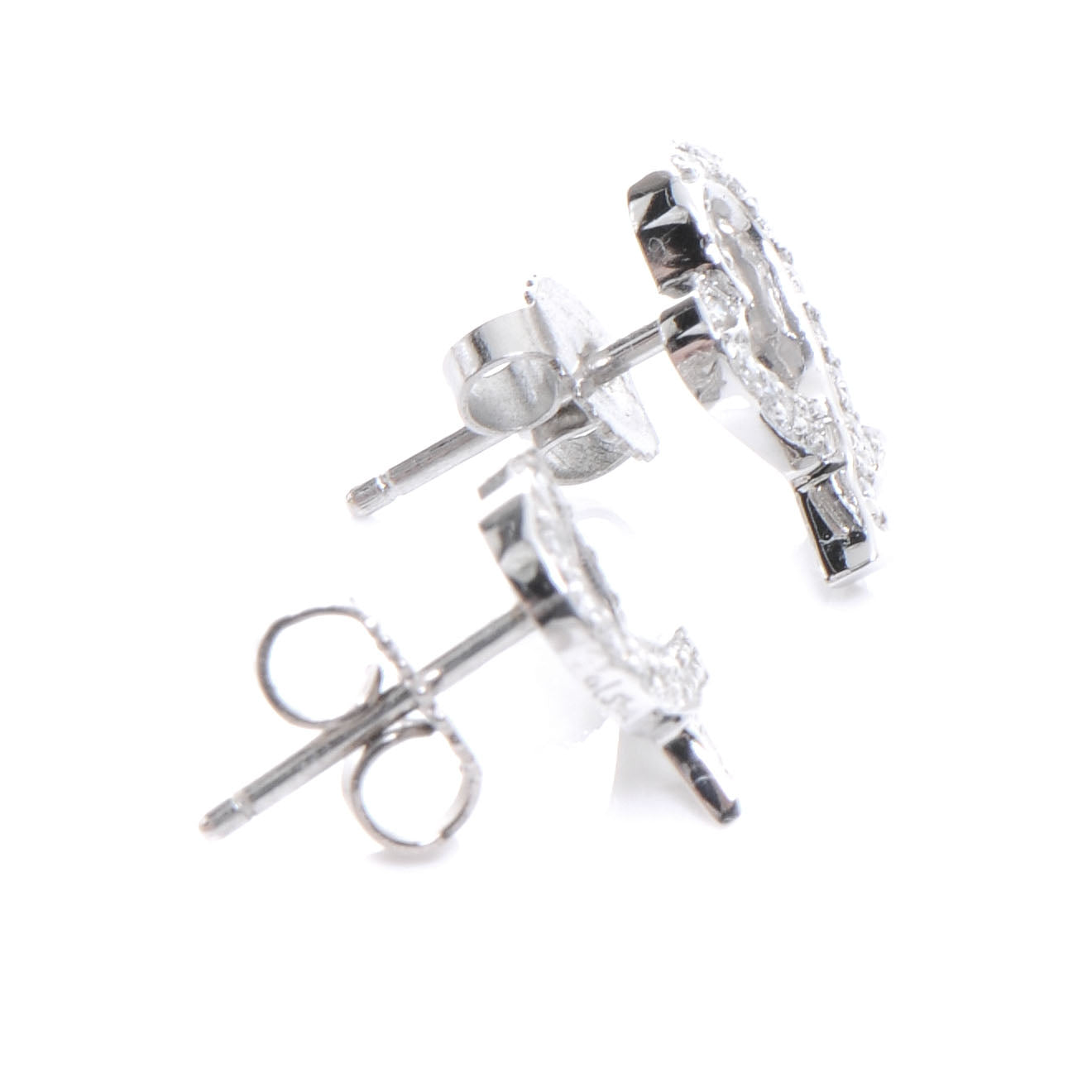 18K White Gold Diamond Loving Heart Earrings
