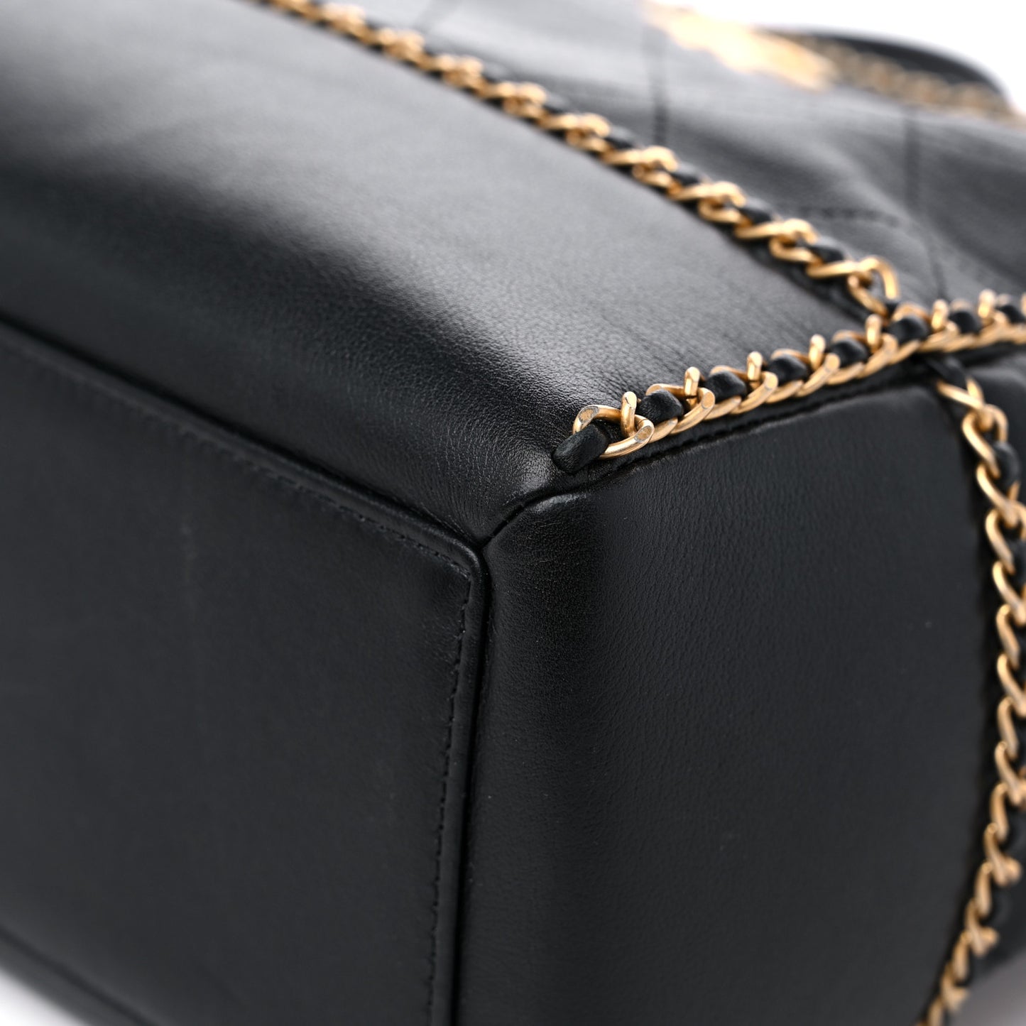 Calfskin Quilted Chain Lines Shopping Tote Black