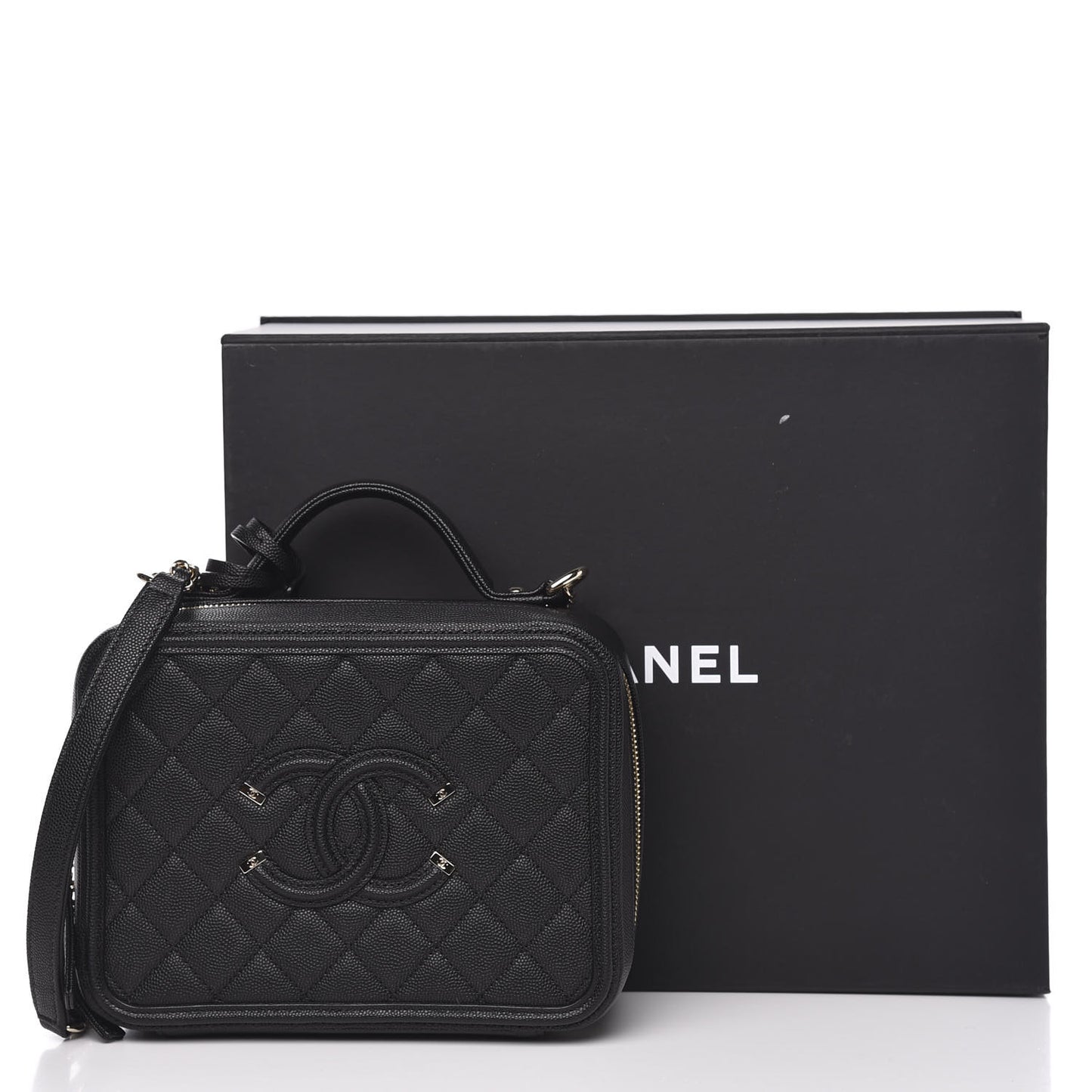 Caviar Quilted Medium CC Filigree Vanity Case Black