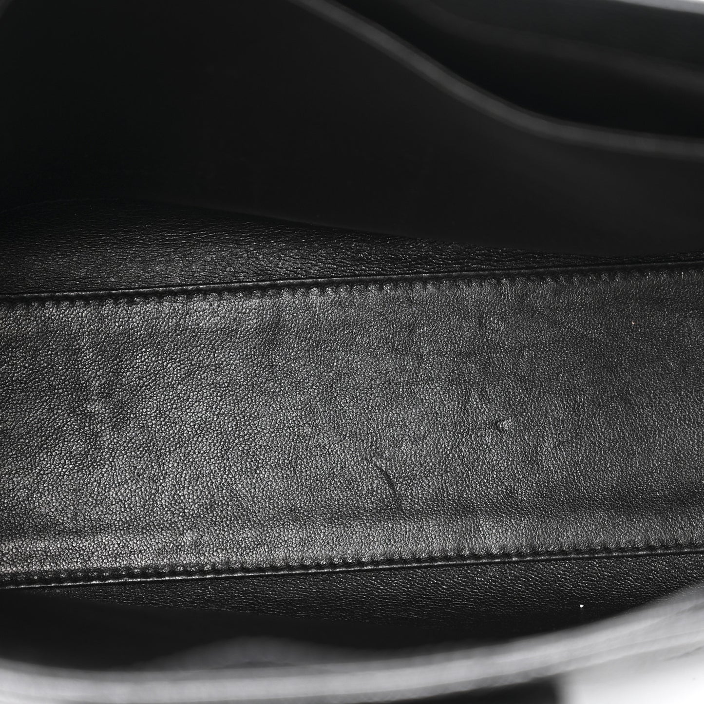Caviar Diamond Flap Shoulder Bag Black