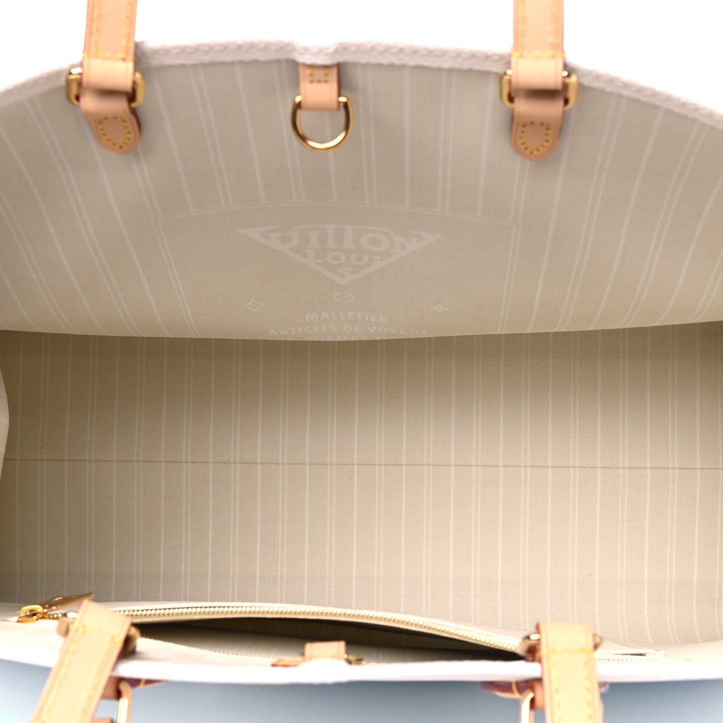 Monogram Giant By The Pool Onthego GM Blue