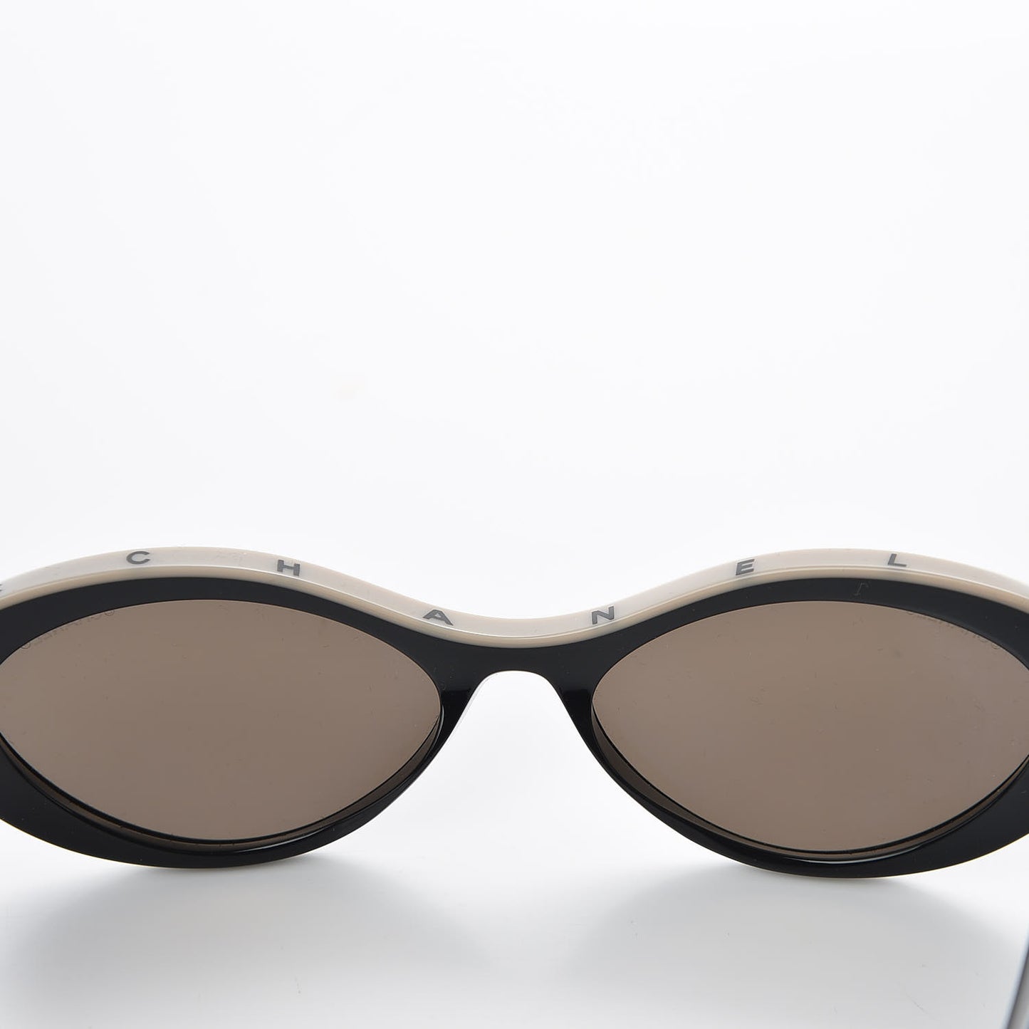 Acetate Oval Sunglasses 5416 Black