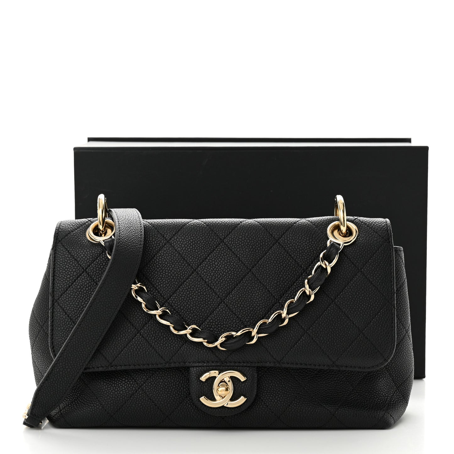 Caviar Quilted City Walk Flap Black