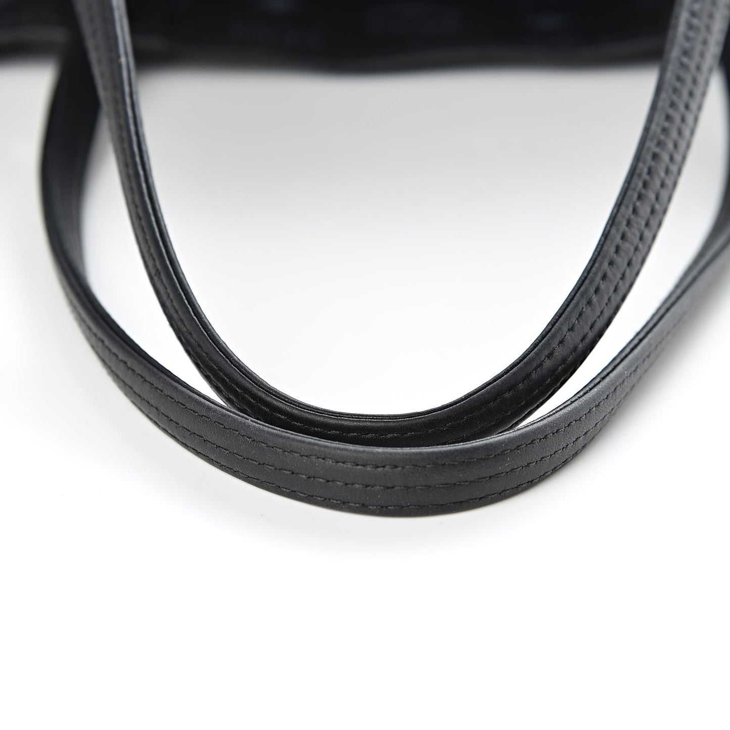 Visetos Medium Liz Reversible Shopper Tote Black