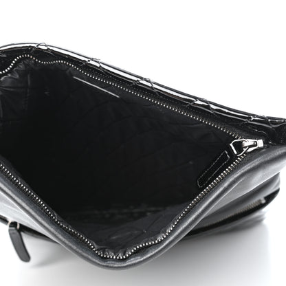 Chanel Patent Calfskin Quilted Beauty CC Clutch Black 4 of 4