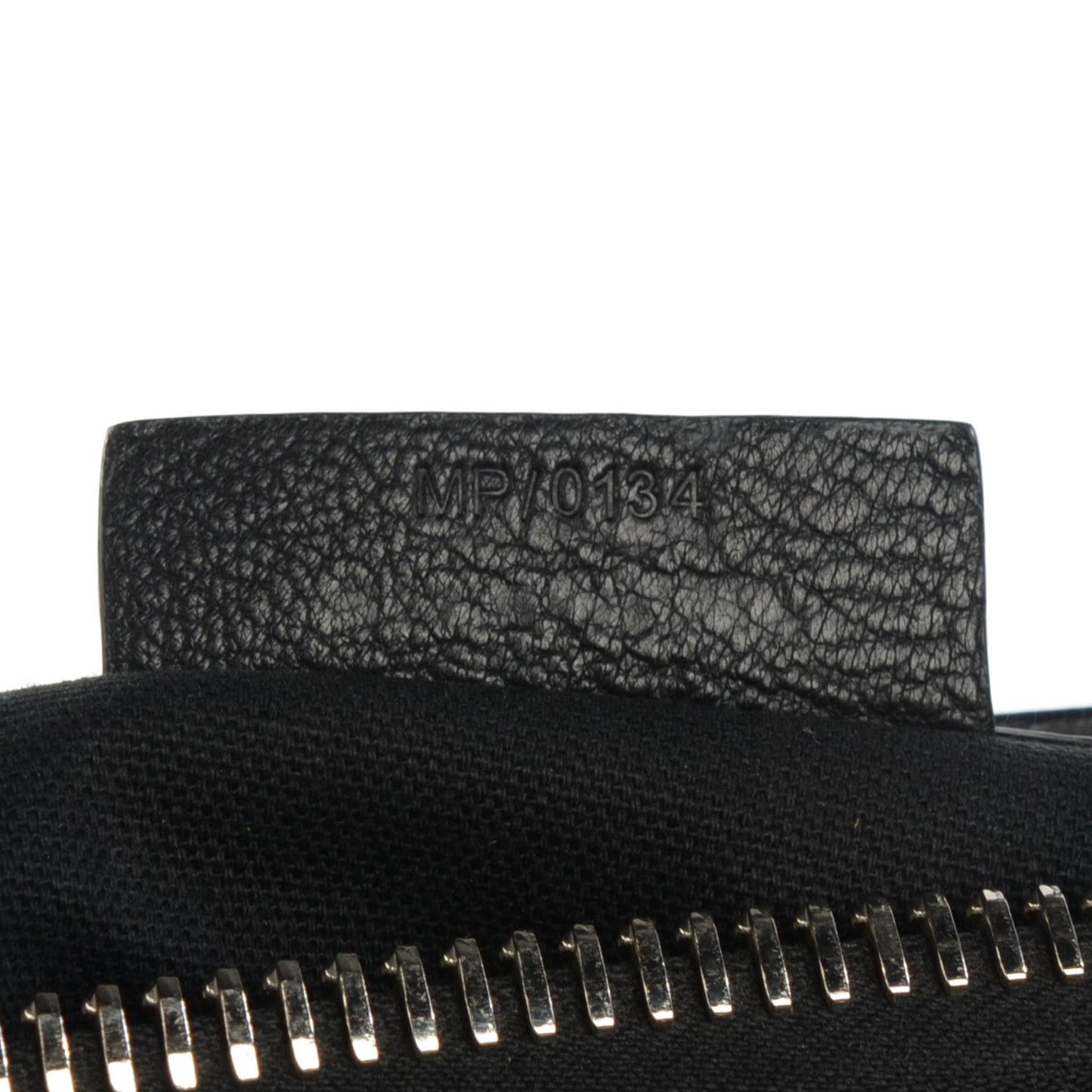 Sugar Goatskin Medium Antigona Black