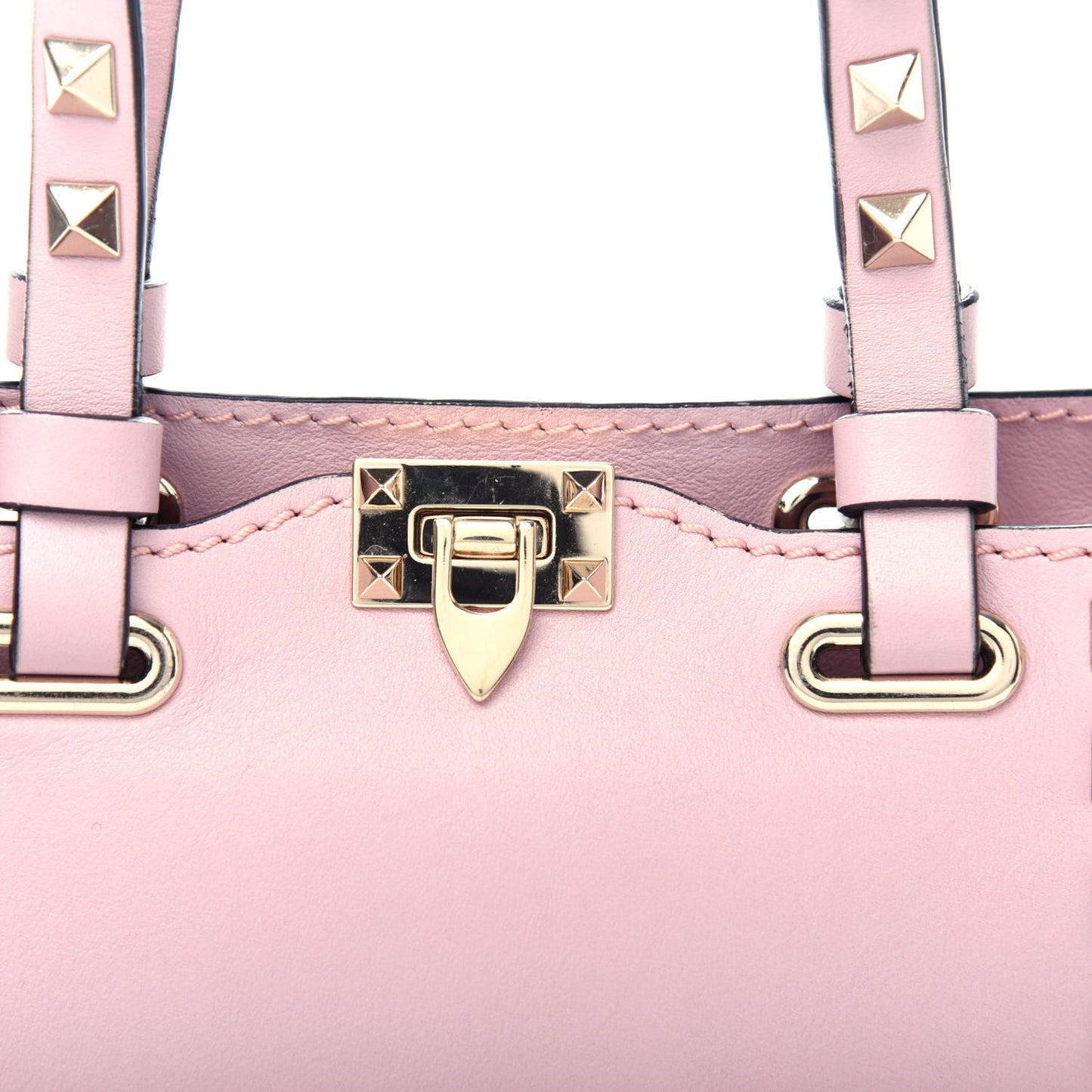 Vitello Micro Rockstud Tote Cipria