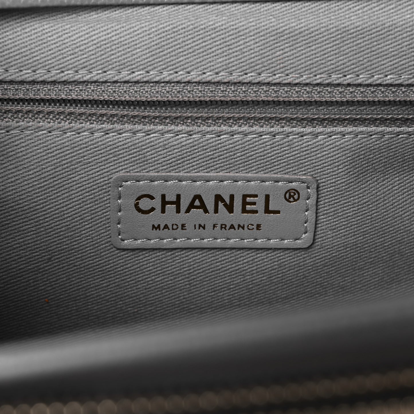 Caviar Quilted Large Business Affinity Flap Grey