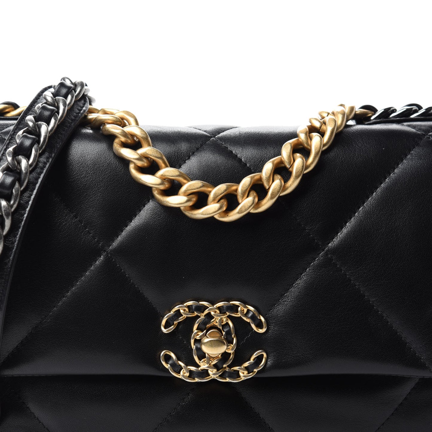 Lambskin Quilted Medium 19 Flap Black