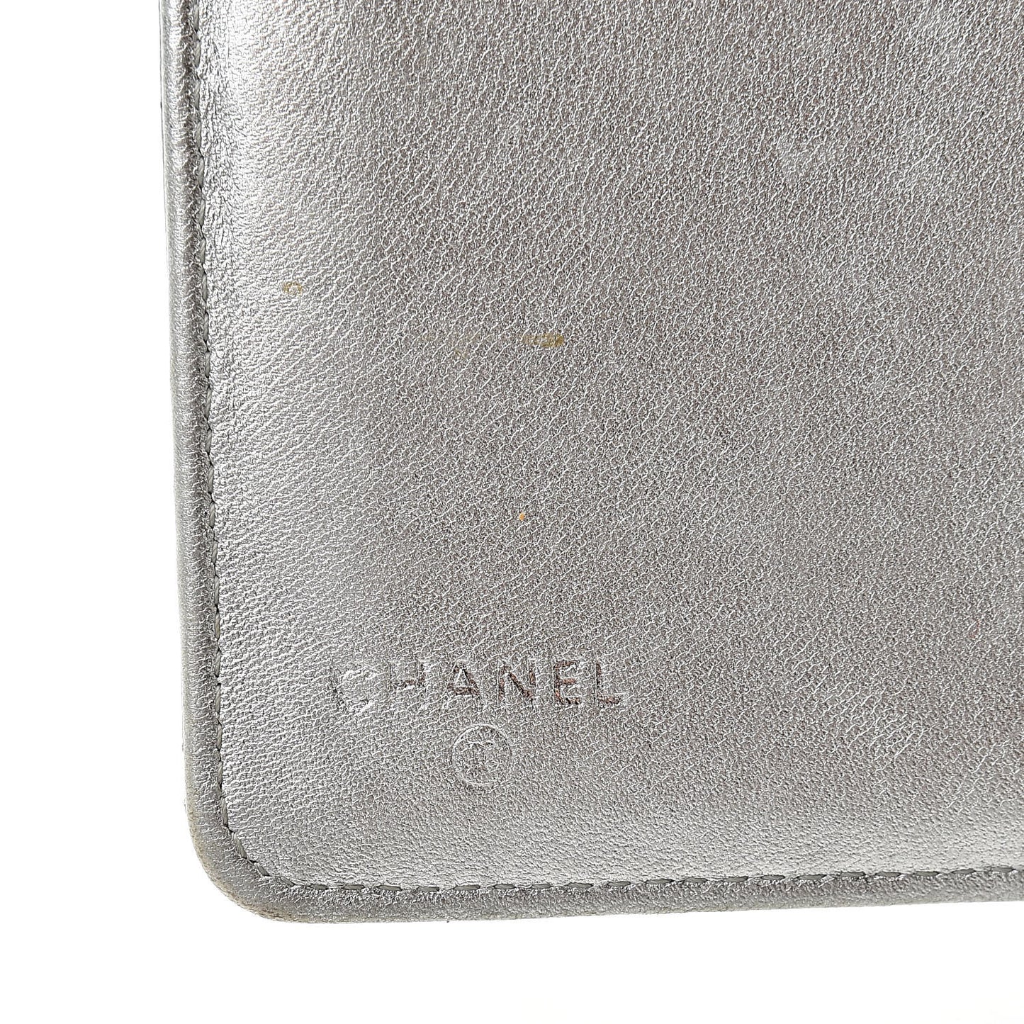 Metallic Lambskin Quilted Zipped Pocket Wallet Silver