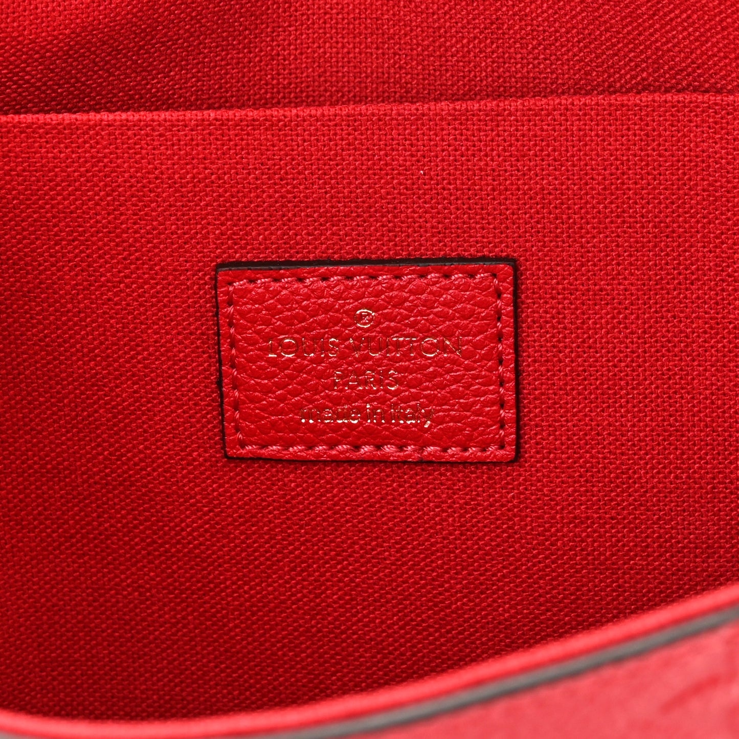 Empreinte Pochette Felicie Chain Wallet Scarlet