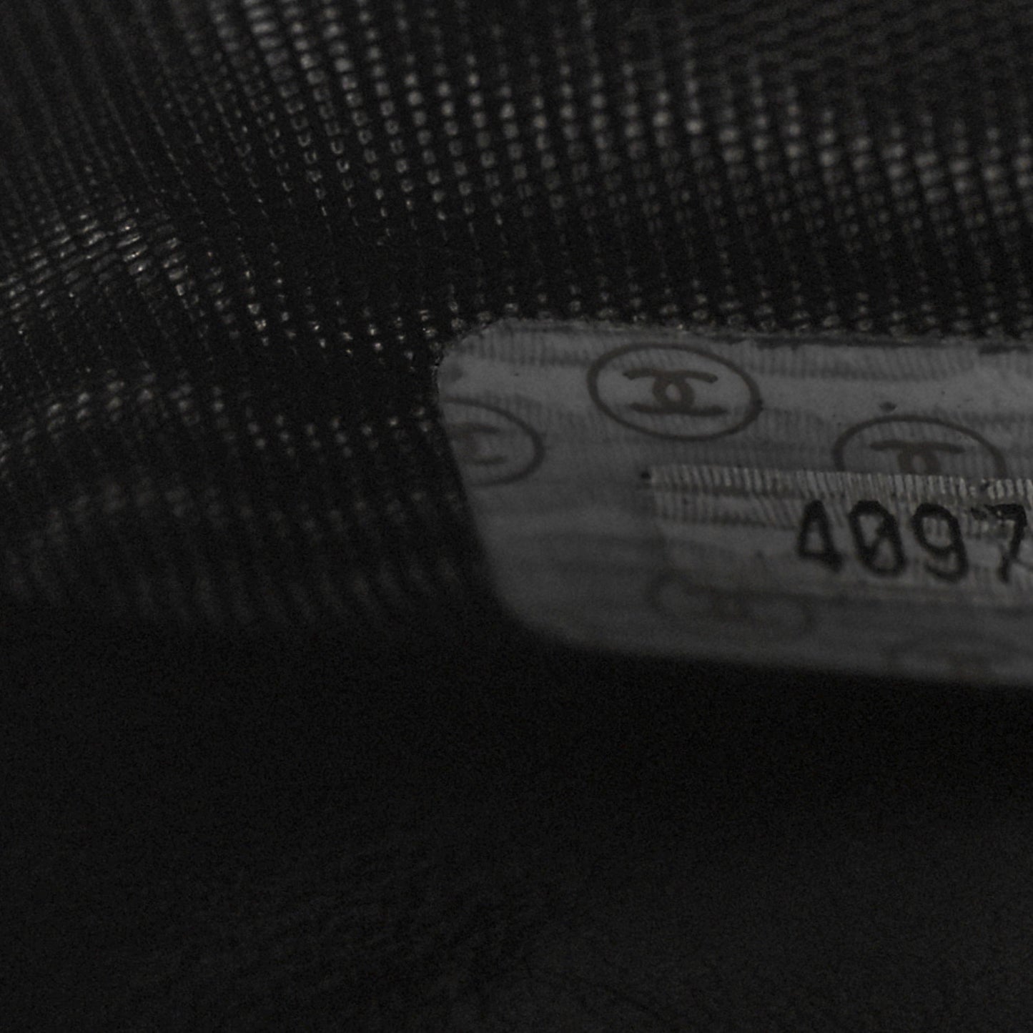 Caviar Timeless CC Compact French Wallet Black