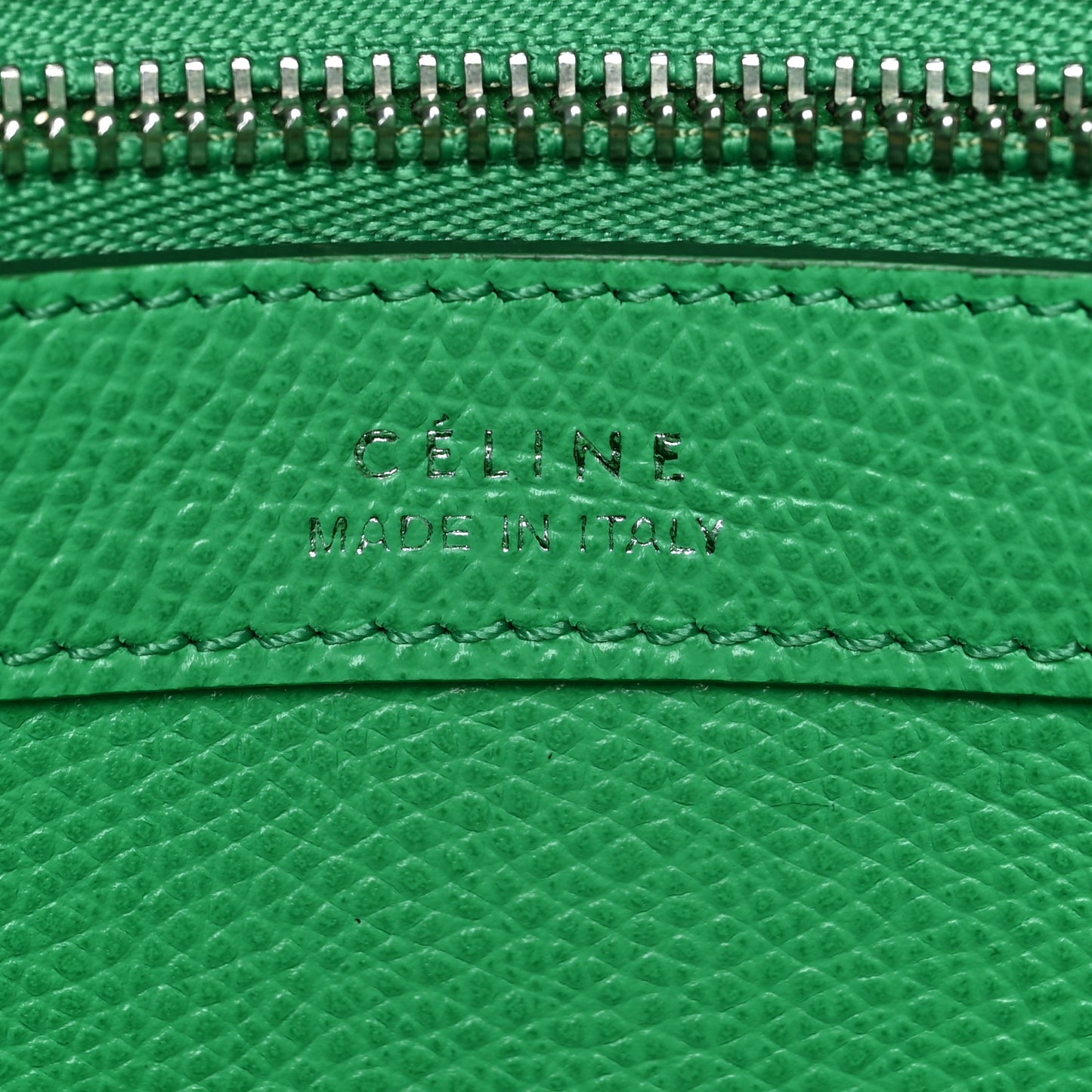 Grained Calfskin Small Horizontal Cabas Phantom Mint