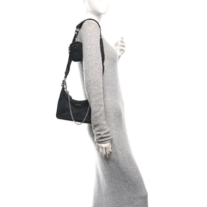 Prada Nylon Re-Edition 2005 Shoulder Bag Black 2 of 12