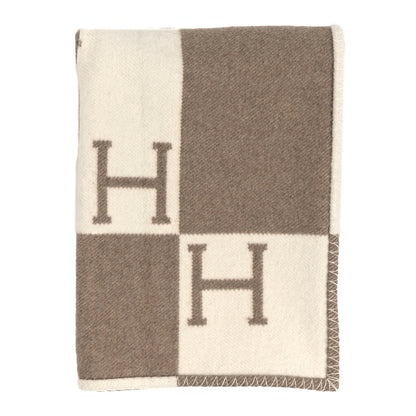 Hermes Wool Cashmere Avalon Baby Blanket Noisette Moyen White 1 of 3