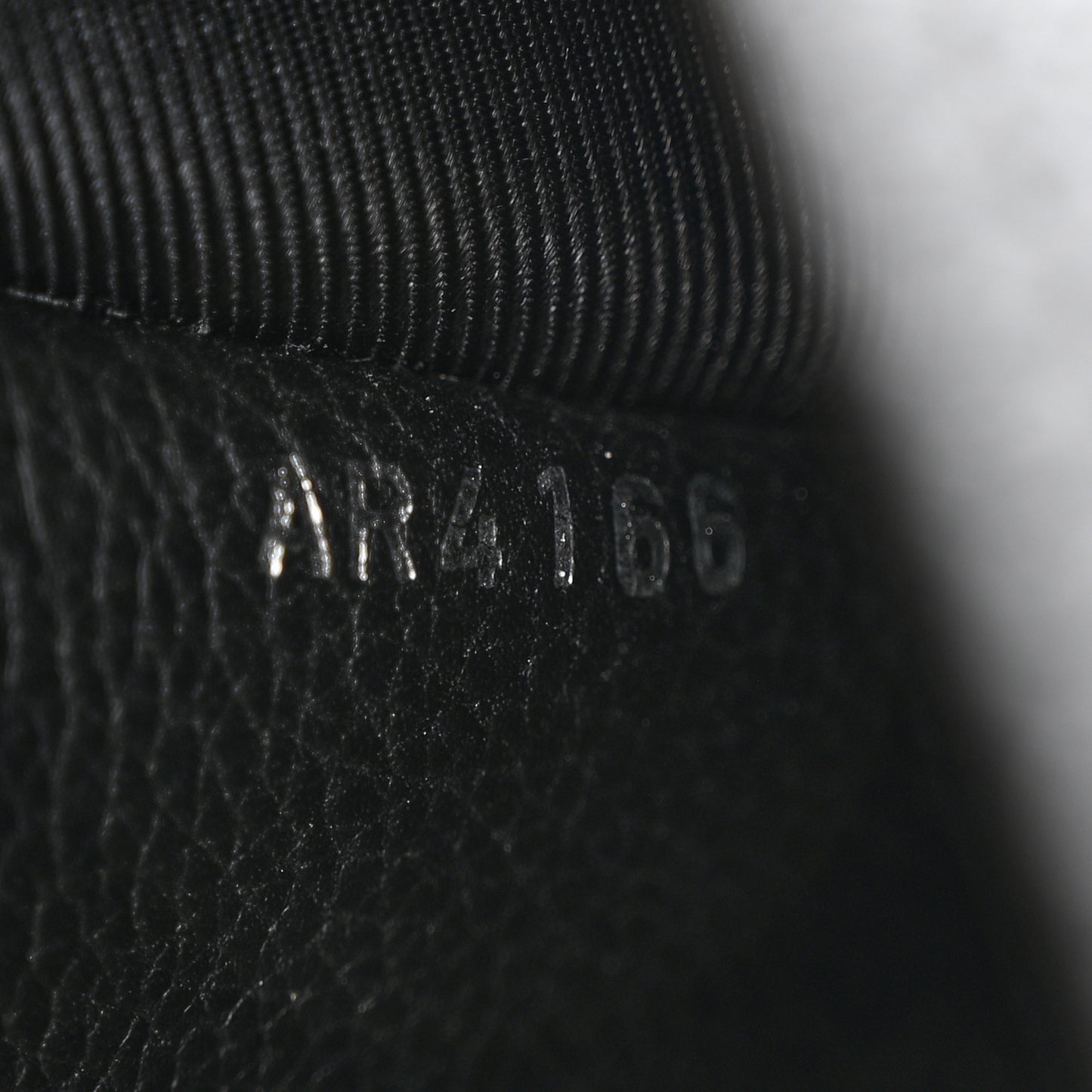 Calfskin Lockme II Chain Bag BB Black