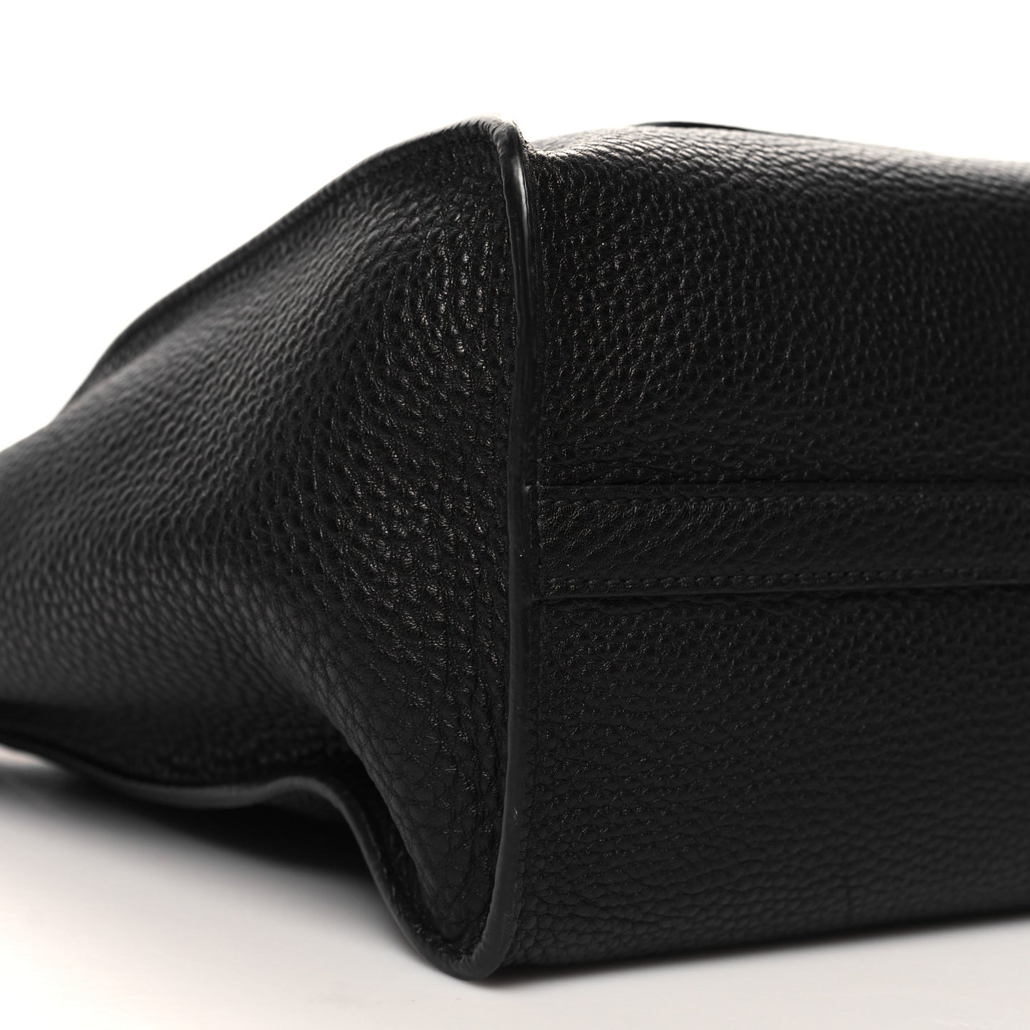 Vitello Daino Chain Shopping Tote Black