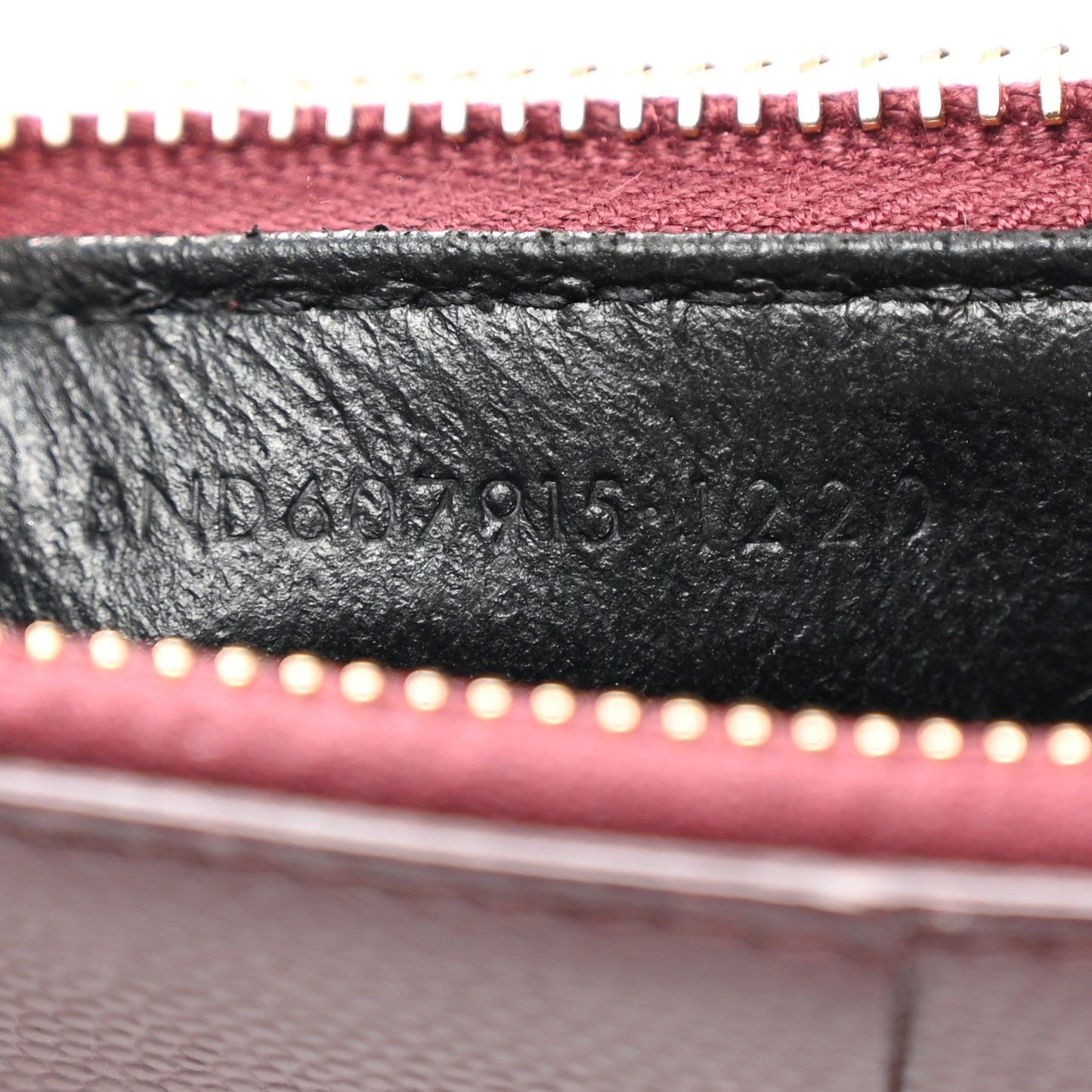Grain De Poudre Matelasse Chevron Monogram Fragments Zippered Card Case Rouge Legion