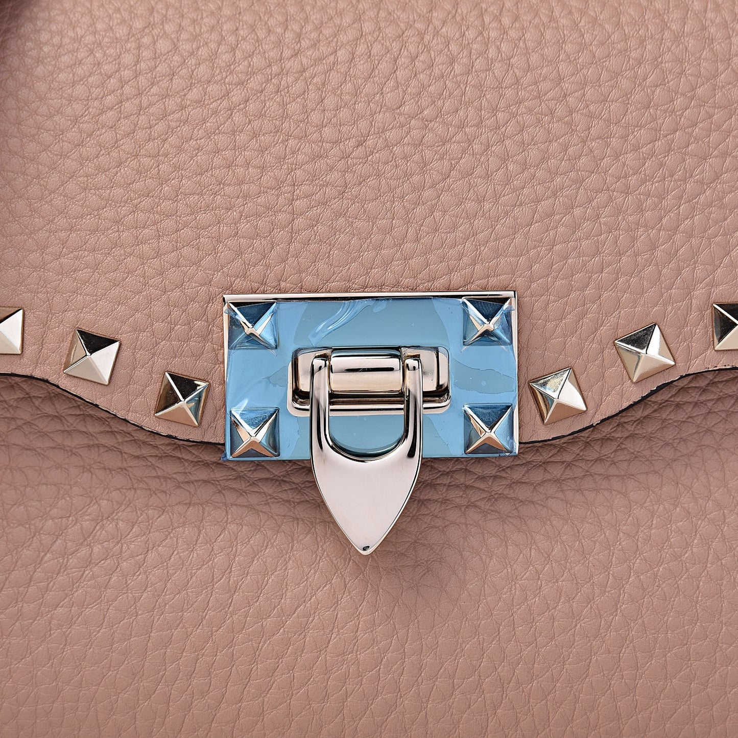 Pebbled Calfskin Medium Rockstud Flip Lock Crossbody Bag Skin Sorbet
