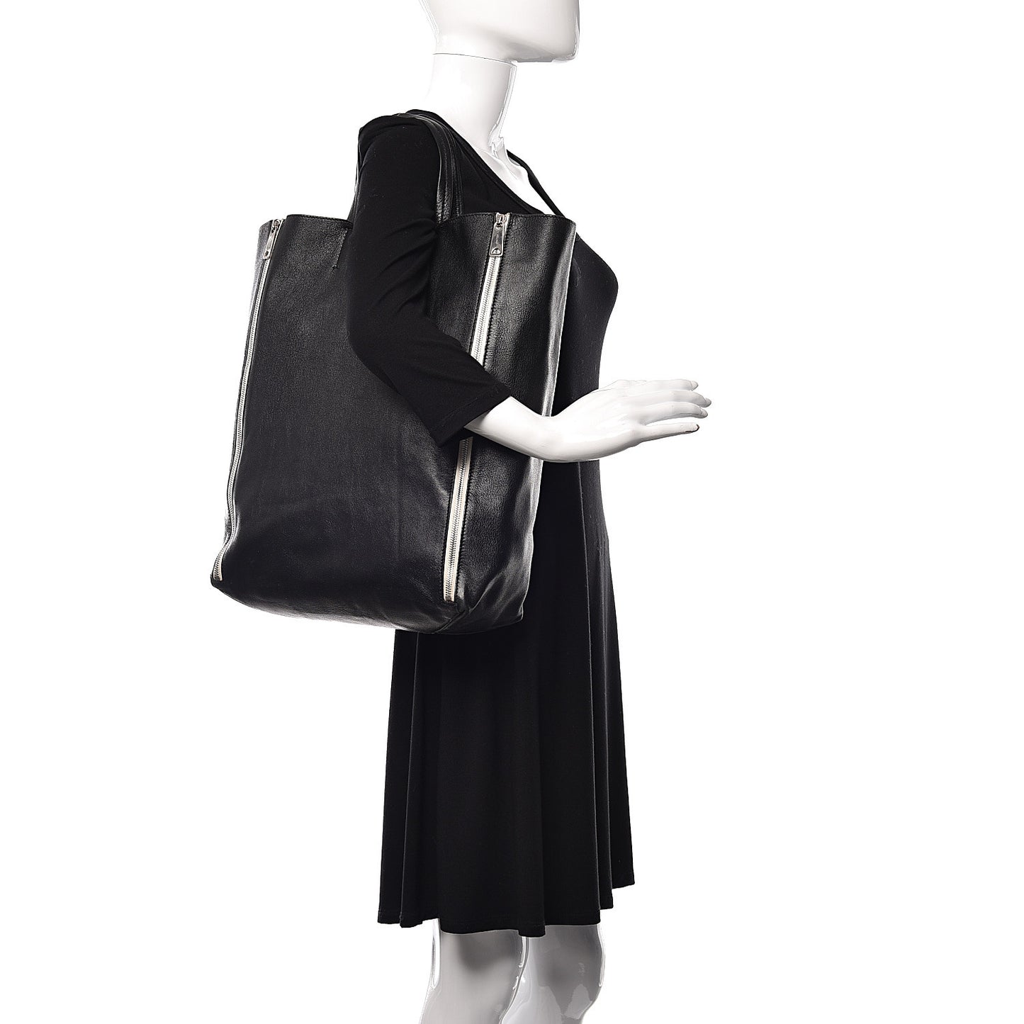 Smooth Lambskin Vertical Zip Cabas Black