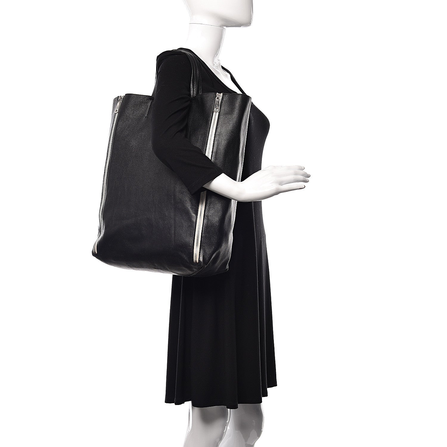 Celine Smooth Lambskin Vertical Zip Cabas Black 2 of 16