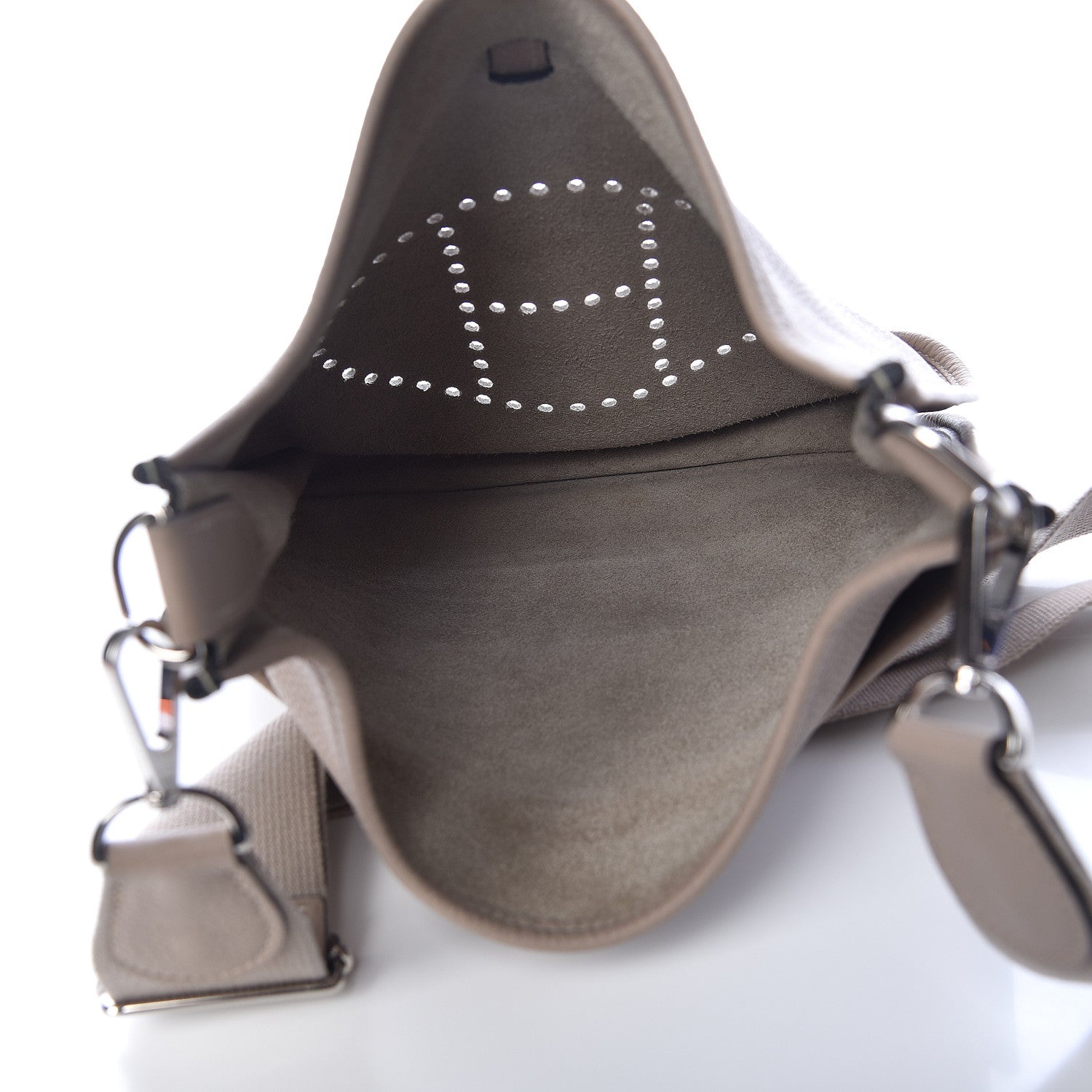 Hermes Taurillon Clemence Evelyne III PM Gris Tourterelle 6 of 38