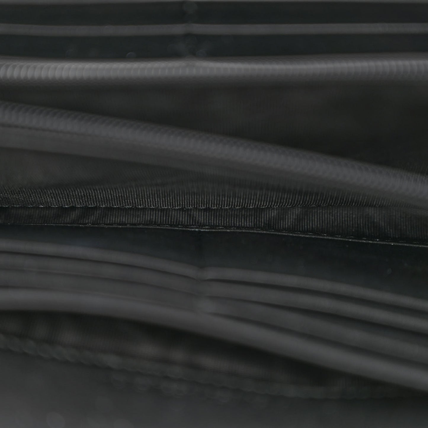 Suede Patent Web Ophidia Wallet On Chain Black