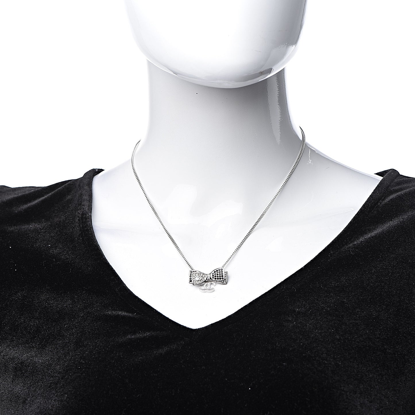 Crystal CC Bow Necklace Silver Black