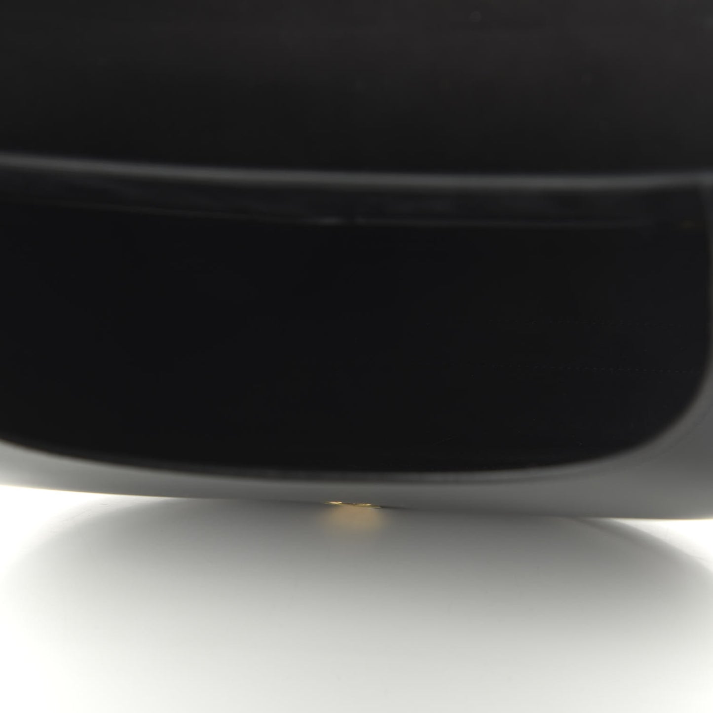 Box Calfskin Large Bobby Flap Black