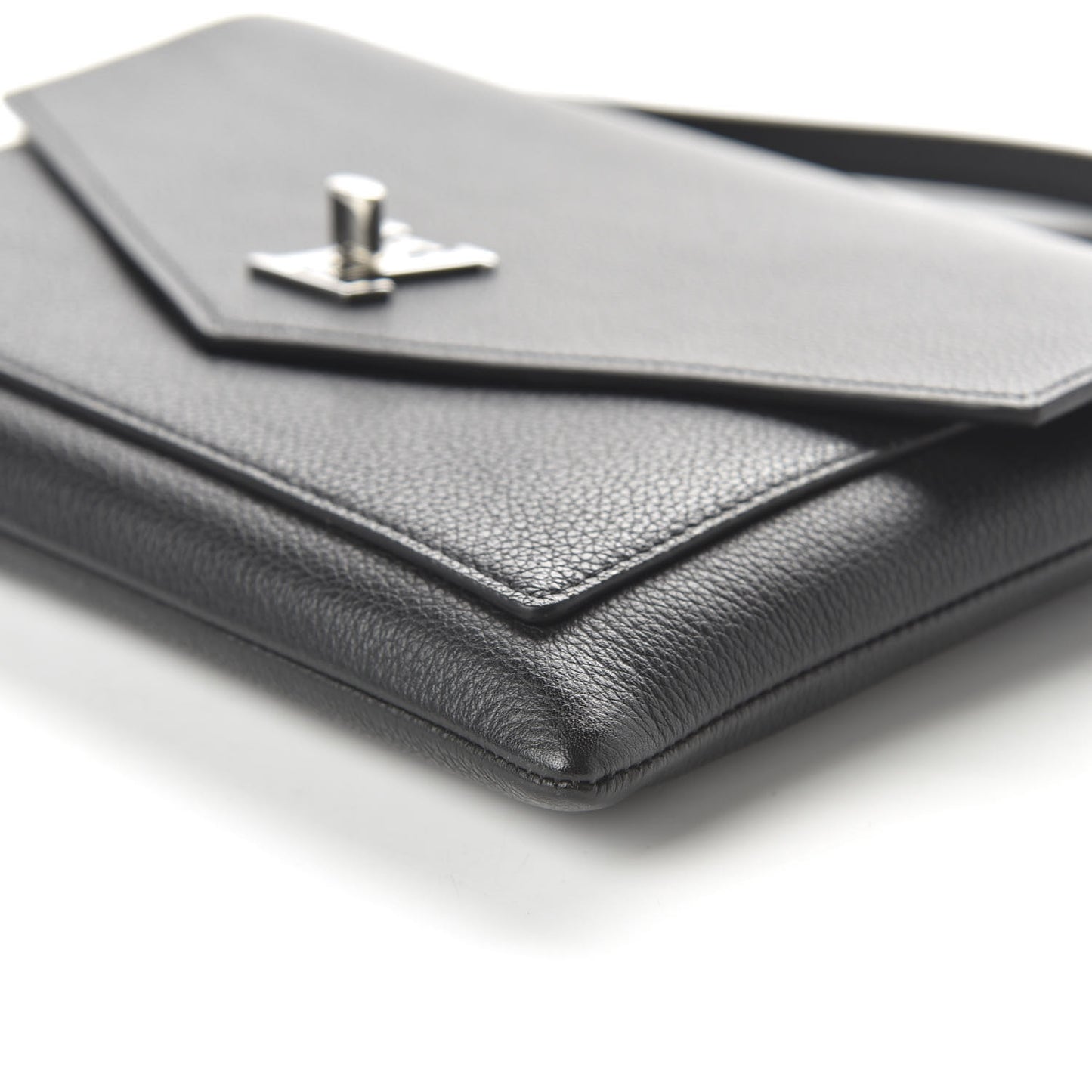 Soft Calfskin My Lockme Pochette Black