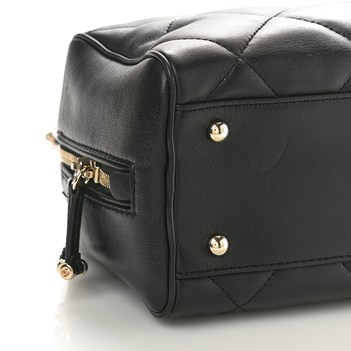 Lambskin Quilted Easy Carry Bowling Bag Black