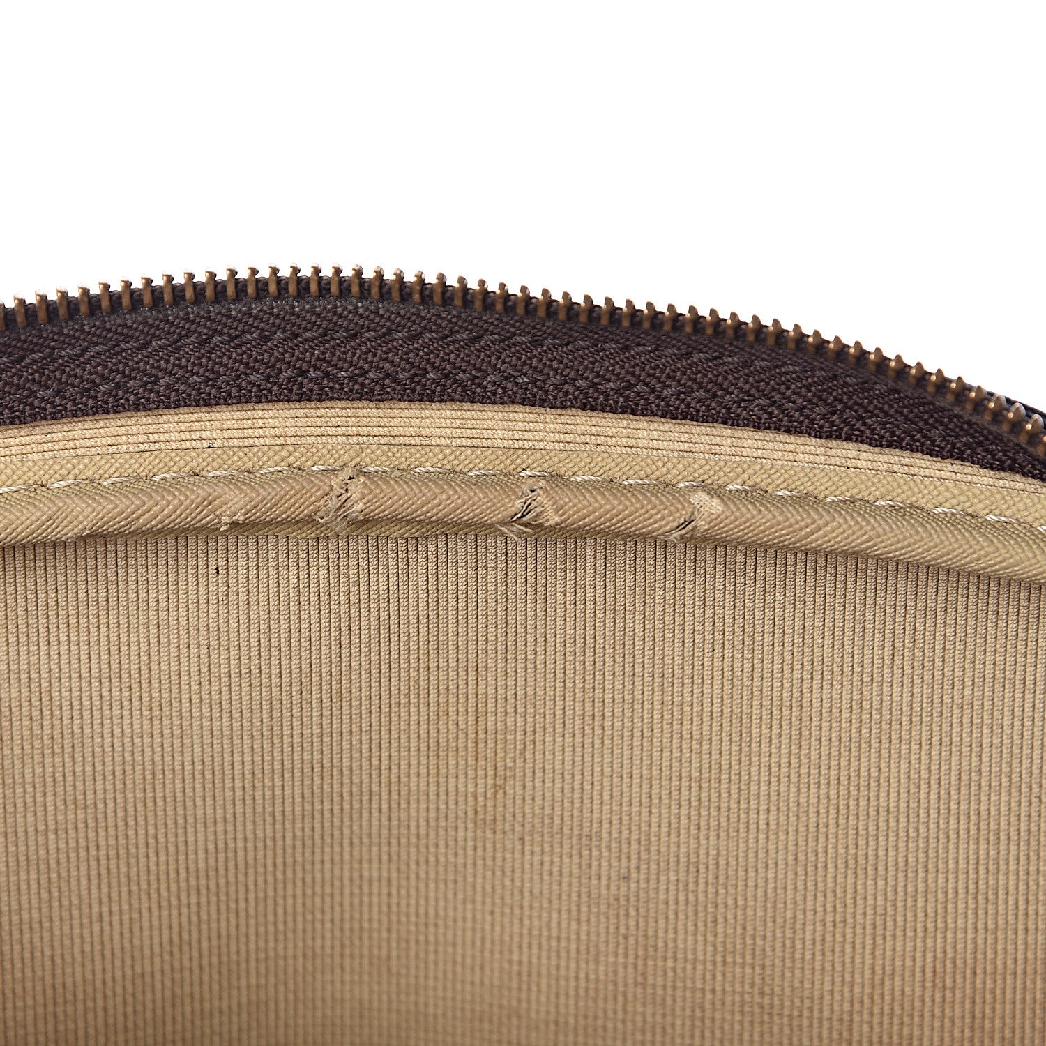 Louis Vuitton Monogram Reporter PM 14 of 24