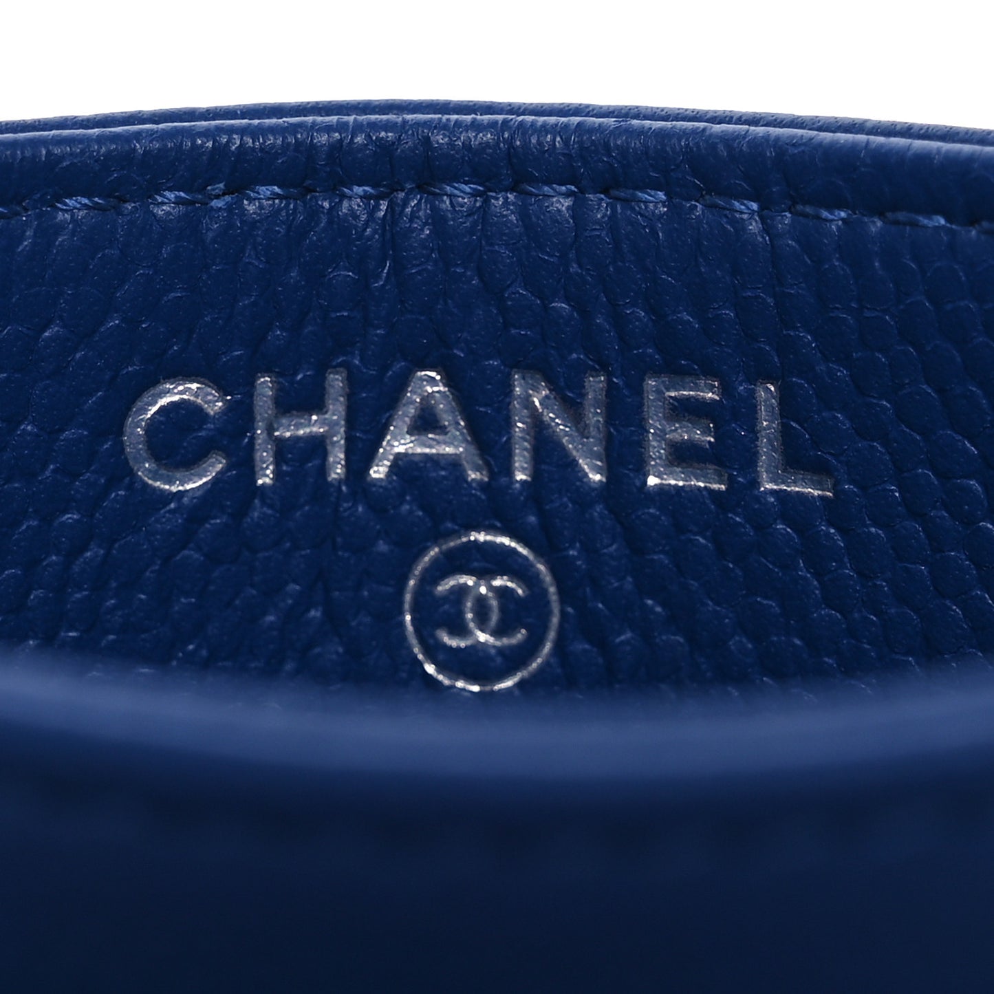Caviar Camellia Quilted Card Holder Blue