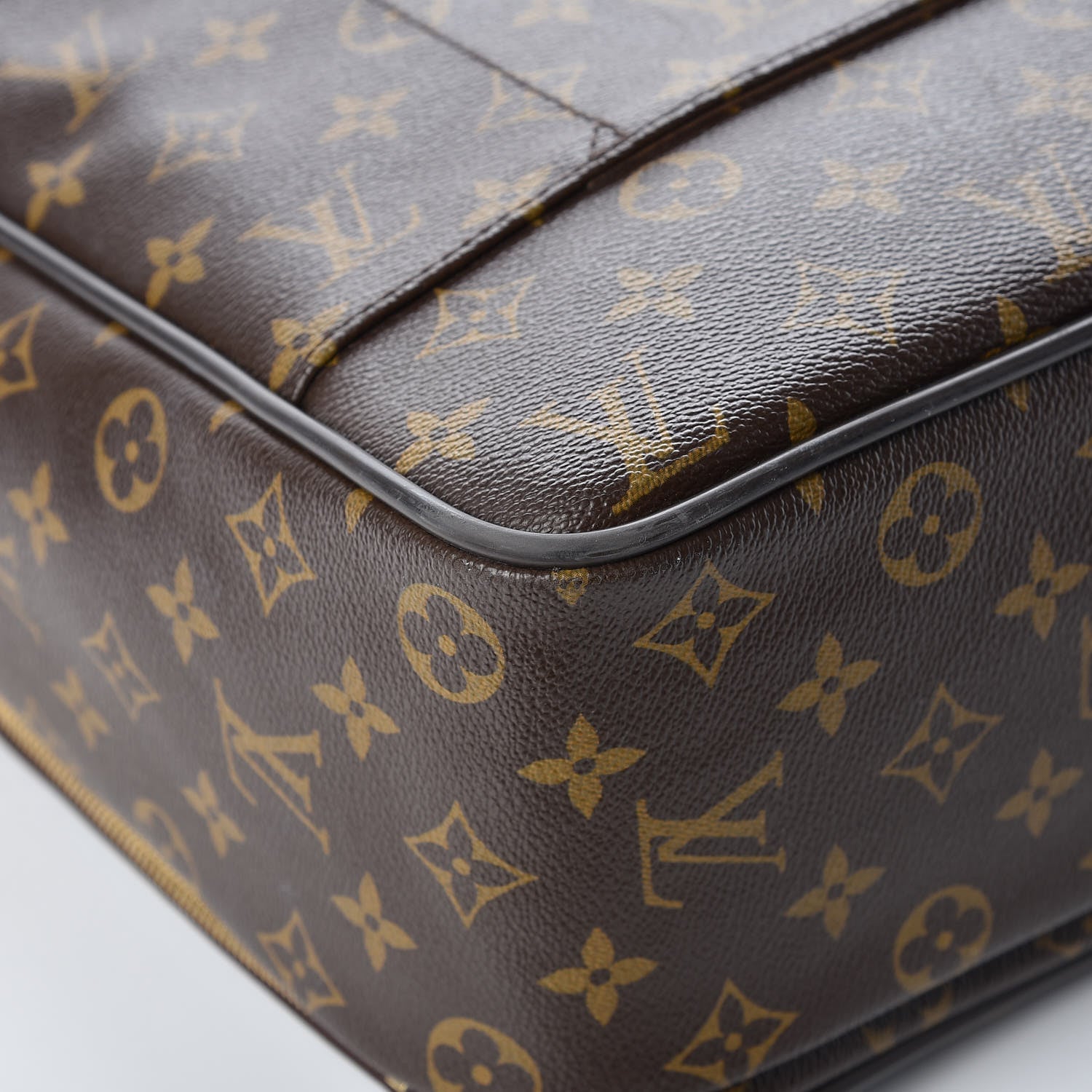 Louis Vuitton Monogram Icare Bag 10 of 16