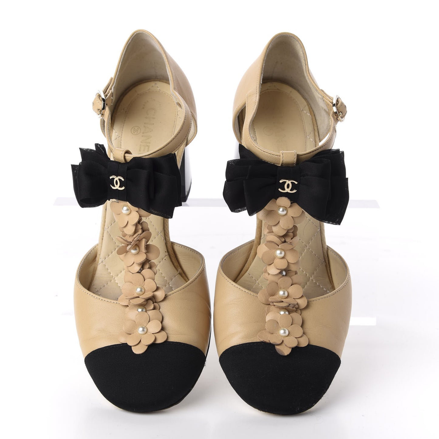 Lambskin Patent Grosgrain Pearl Camellia Pumps 37 Beige Black