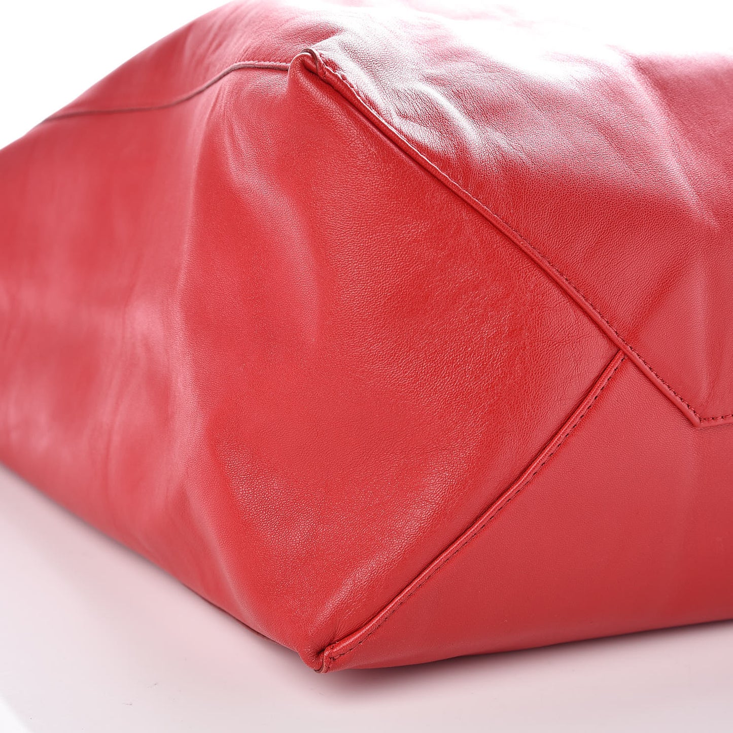 Lambskin Horizontal Cabas Red