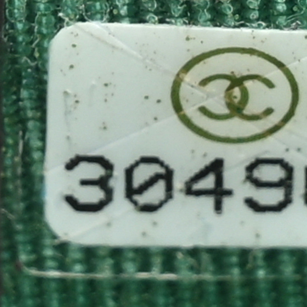 Chanel Caviar Quilted Flap Card Holder Wallet Green 9 of 13