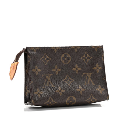 Louis Vuitton Monogram Toiletry Pouch 15 3 of 9