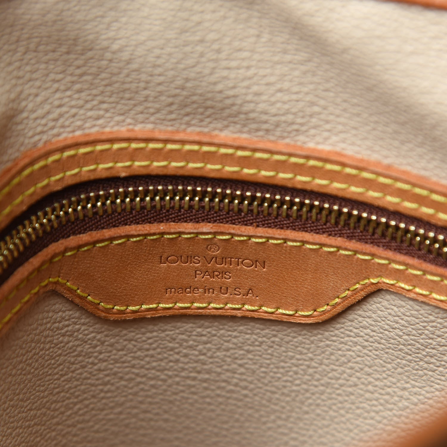 Louis Vuitton Monogram Petit Bucket 23 6 of 18