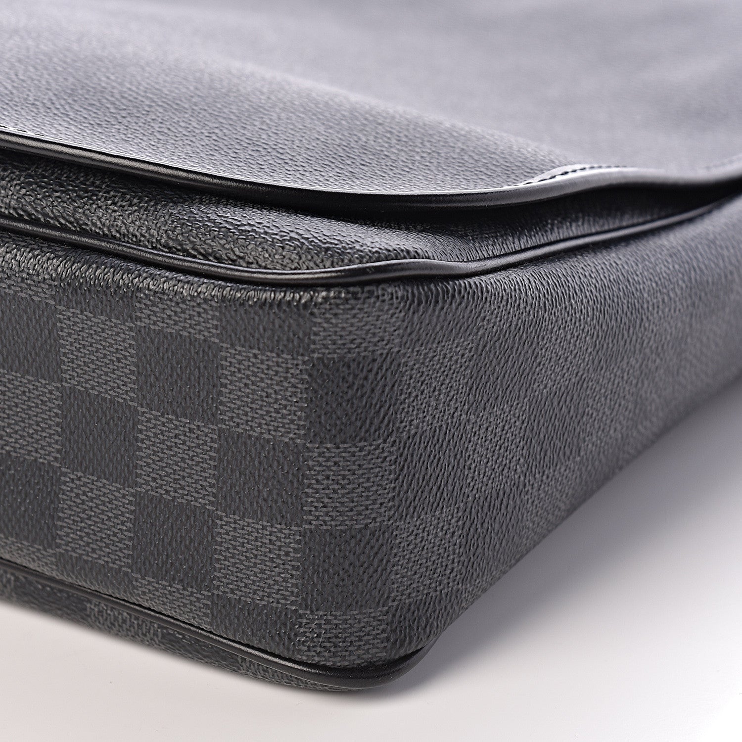 Louis Vuitton Damier Graphite District MM 9 of 9
