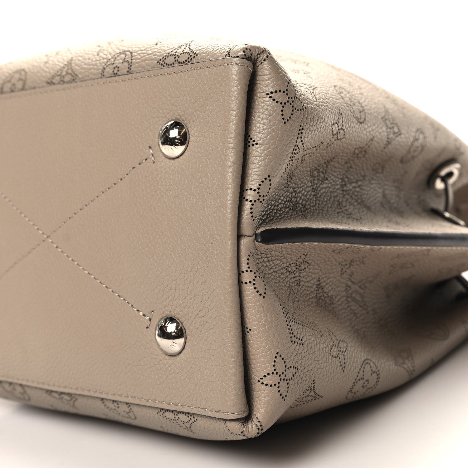 Louis Vuitton Mahina Muria Galet 9 of 10