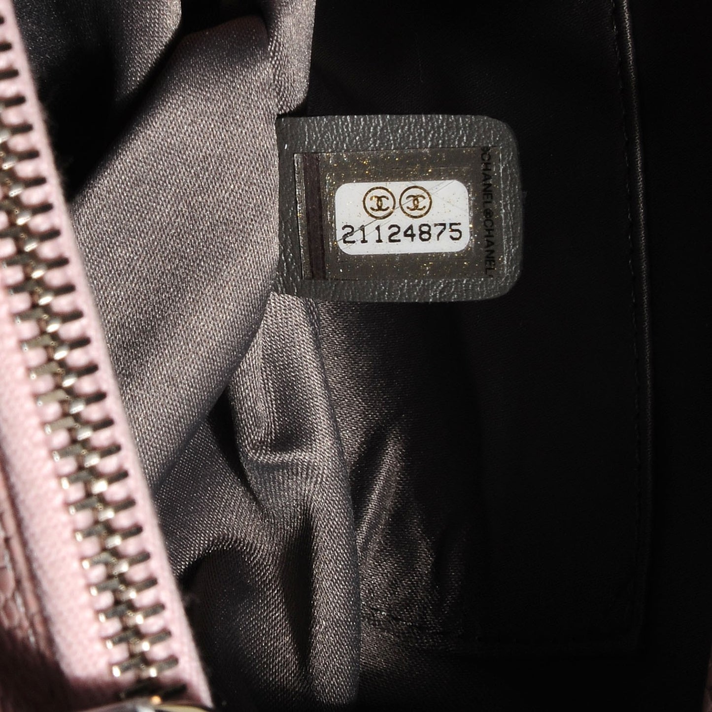 Caviar Grand Shopping Tote GST Light Pink