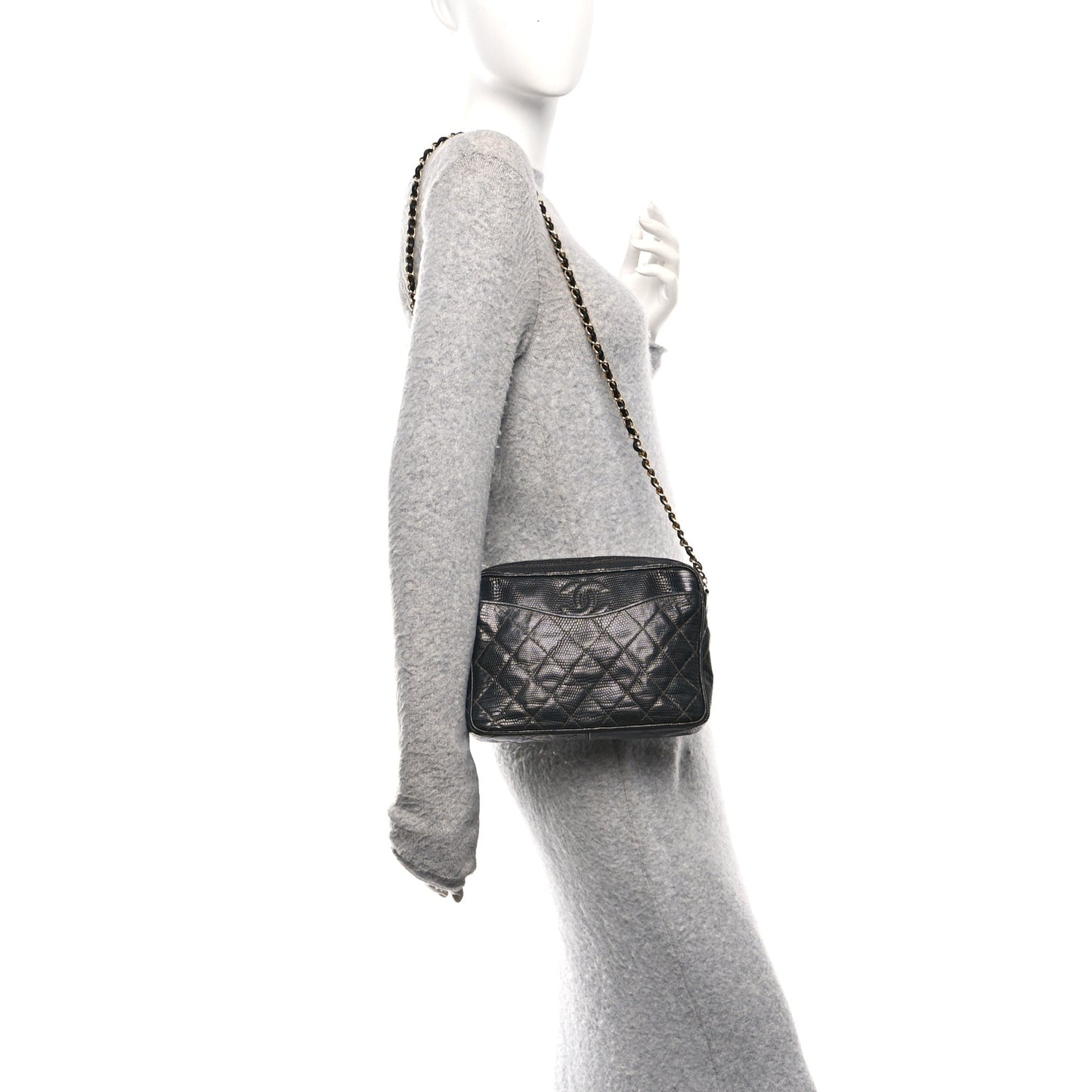 Lizard Quilted Small Tassel Camera Case Black