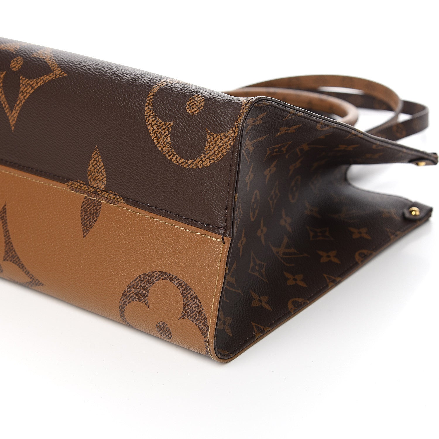Louis Vuitton Reverse Monogram Giant Onthego MM 9 of 11