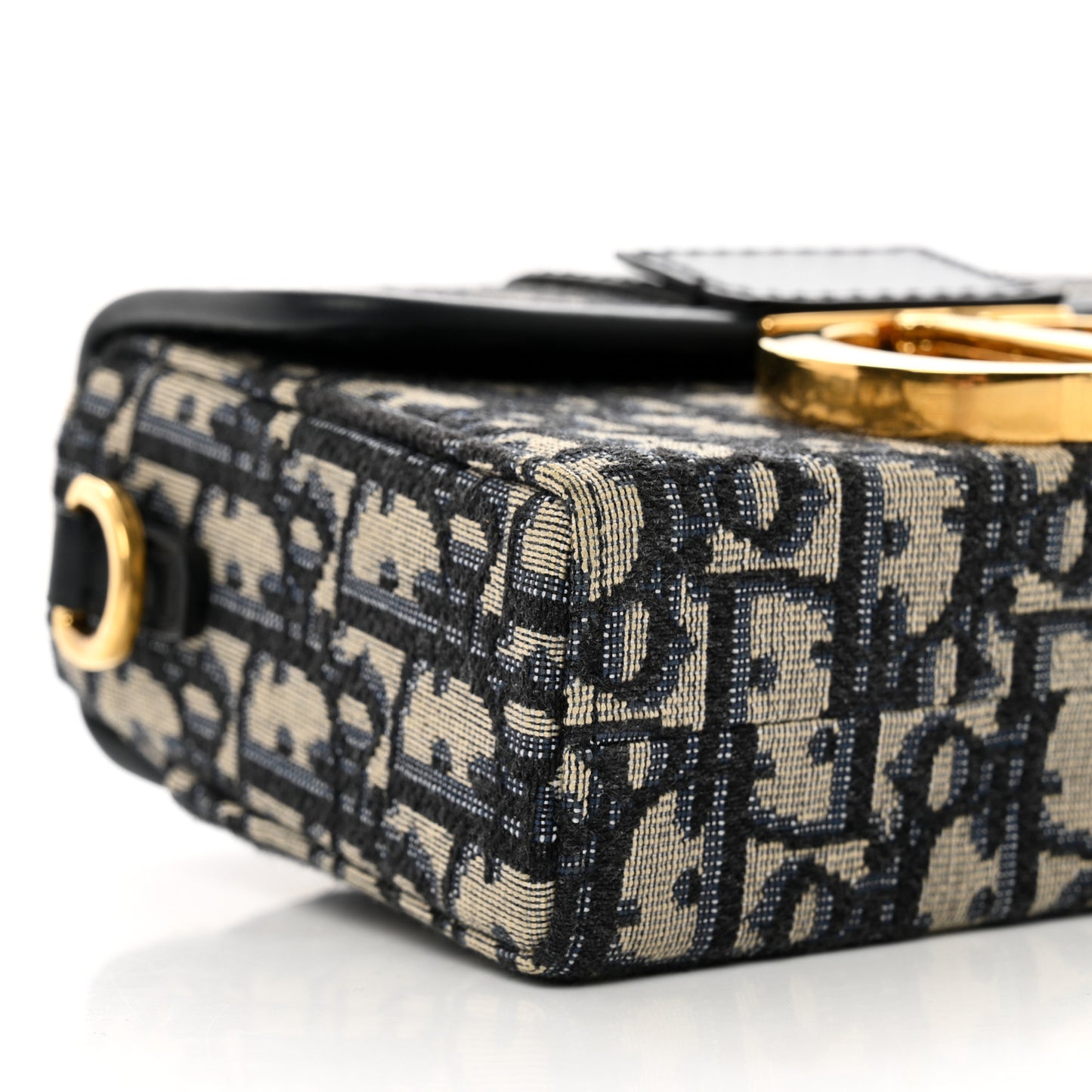 Oblique 30 Montaigne Box Bag Blue