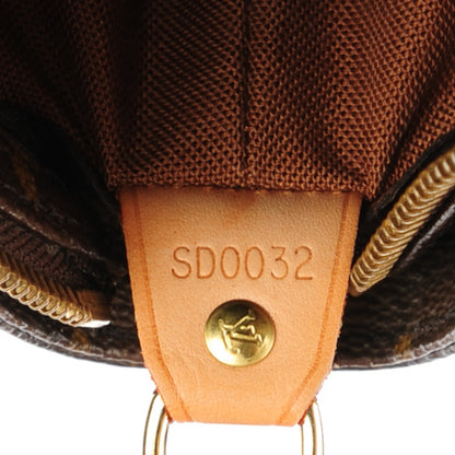 Louis Vuitton Monogram Cabas Mezzo 12 of 12