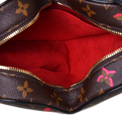 Louis Vuitton Monogram Fall In Love Sac Coeur 4 of 5