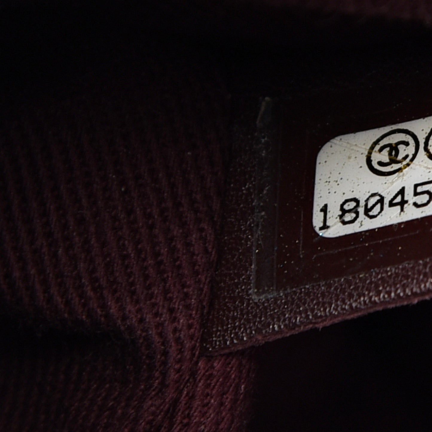 Crumpled Grained Calfskin Quilted CC Crave Tote Black