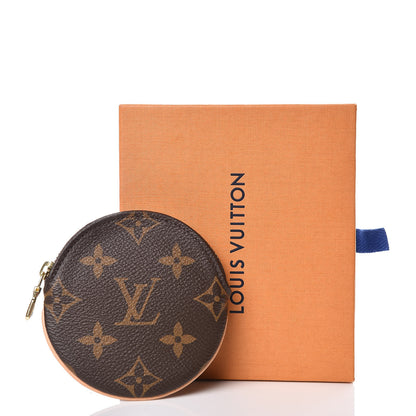 Louis Vuitton Monogram Round Coin Purse 7 of 7